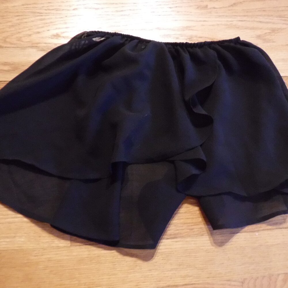 BLOCH Girls Size 8-10 Black Dance Ballet Skirt